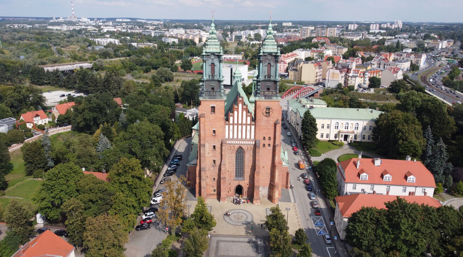 Pogrzeby Poznań - wykaz pogrzebów na dziś i jutro: gdzie sprawdzić